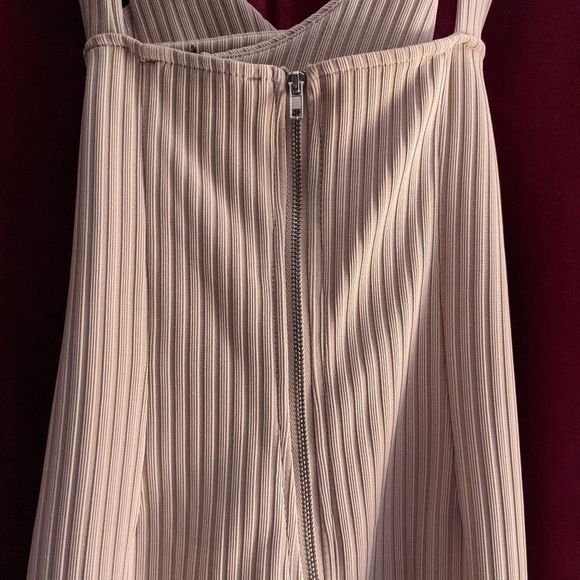 Square Neck Dress - Picture 4 of 5